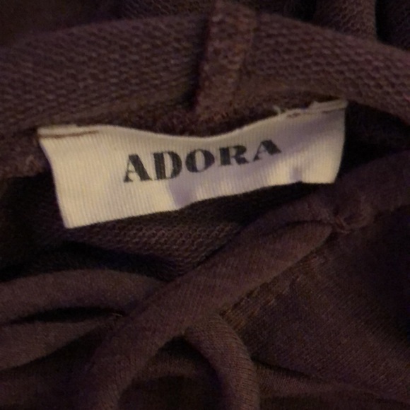 Adora Tunic - Picture 3 of 4